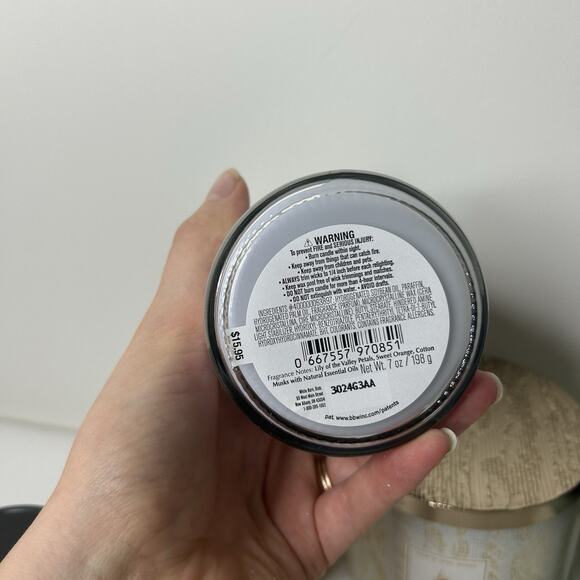 Bath & Body Works Laundry Day Cost Linen Sheets 3 Wick & Single Wick Lot Of 5 - Picture 8 of 10